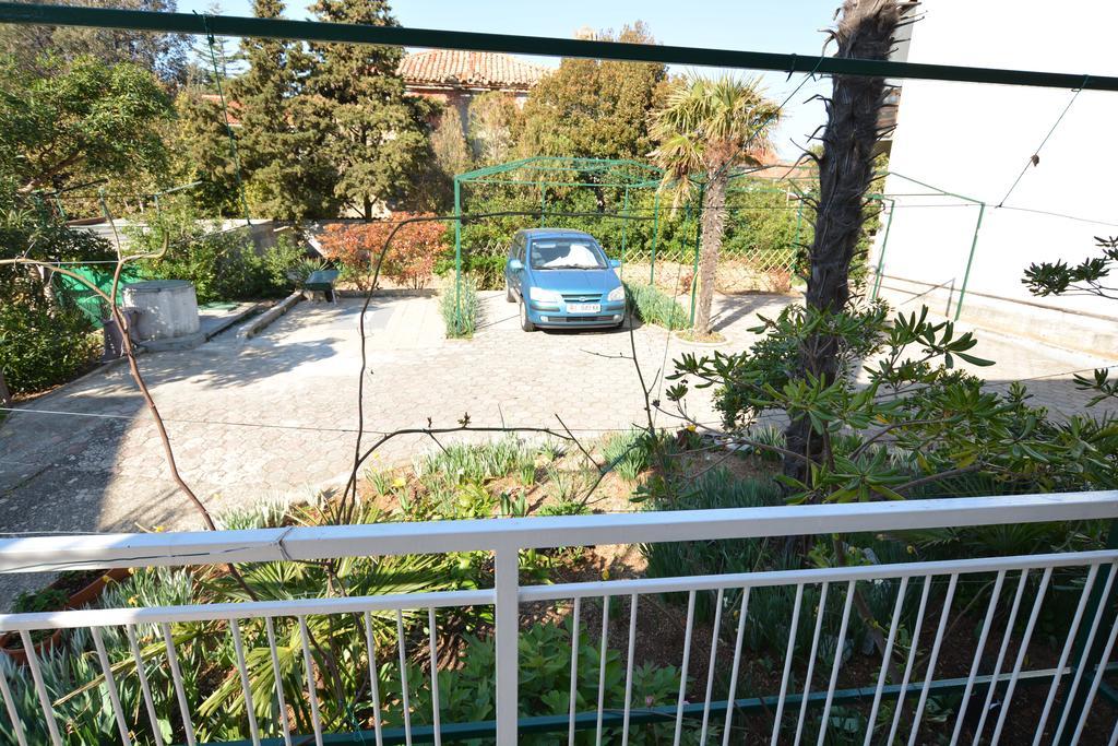 Apartment Nadica Punat Exterior photo