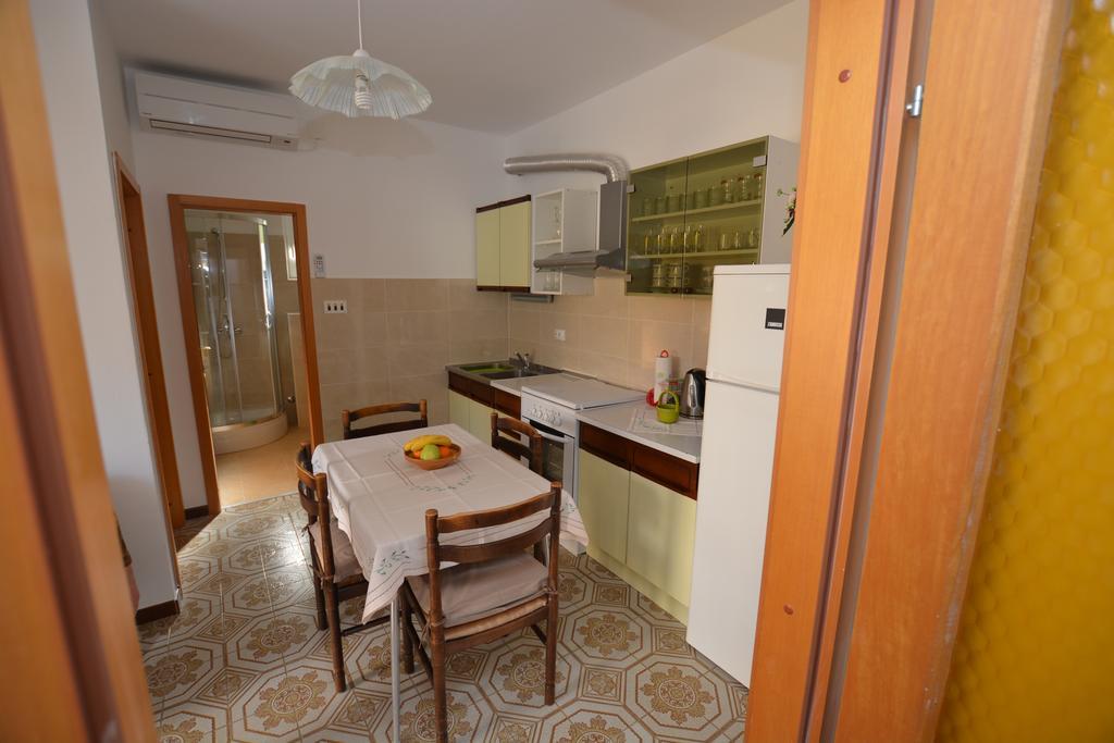 Apartment Nadica Punat Exterior photo