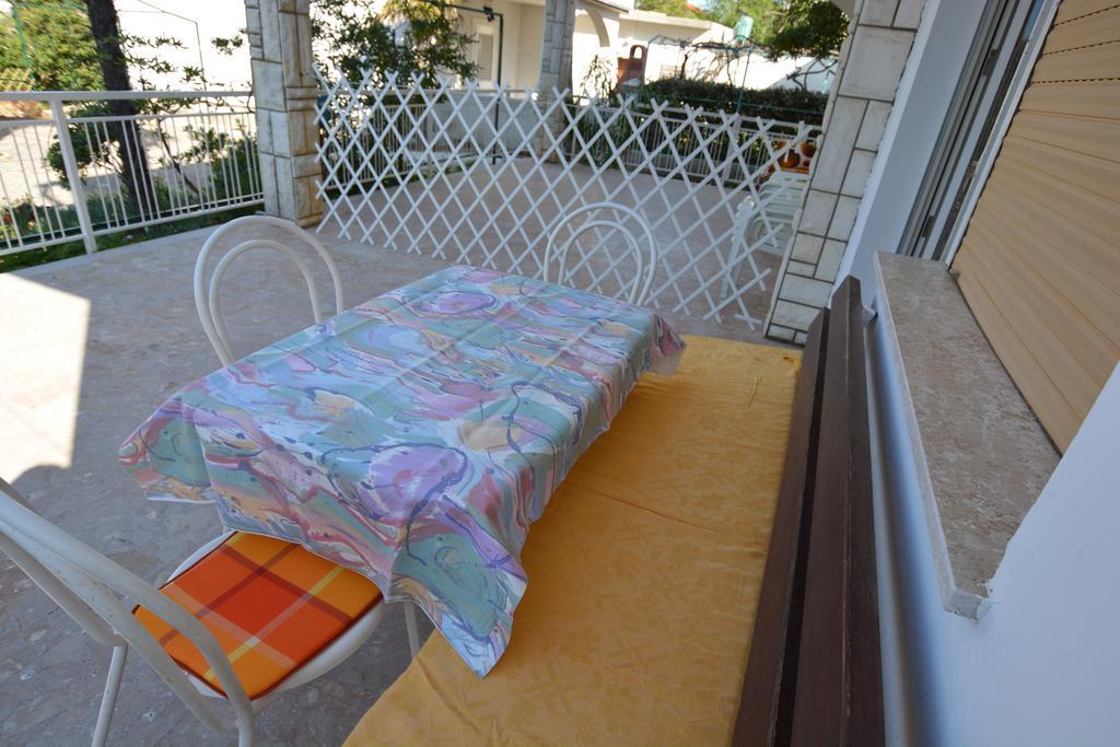 Apartment Nadica Punat Exterior photo
