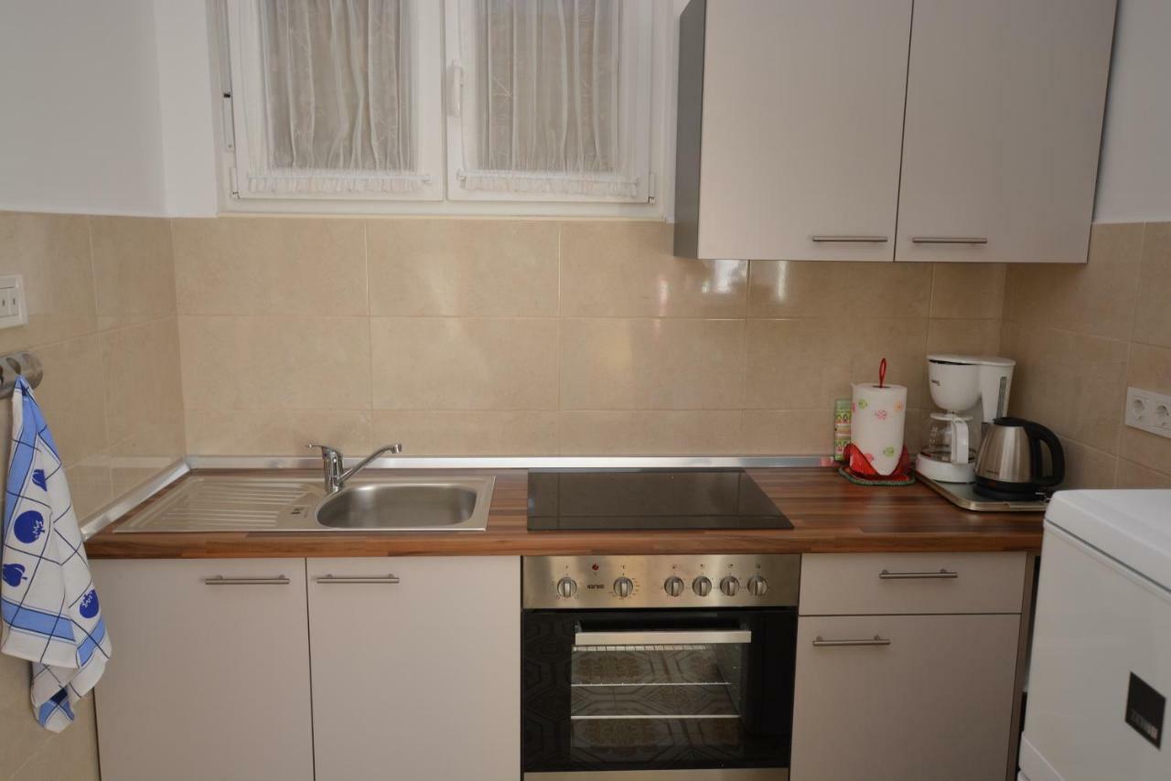 Apartment Nadica Punat Exterior photo